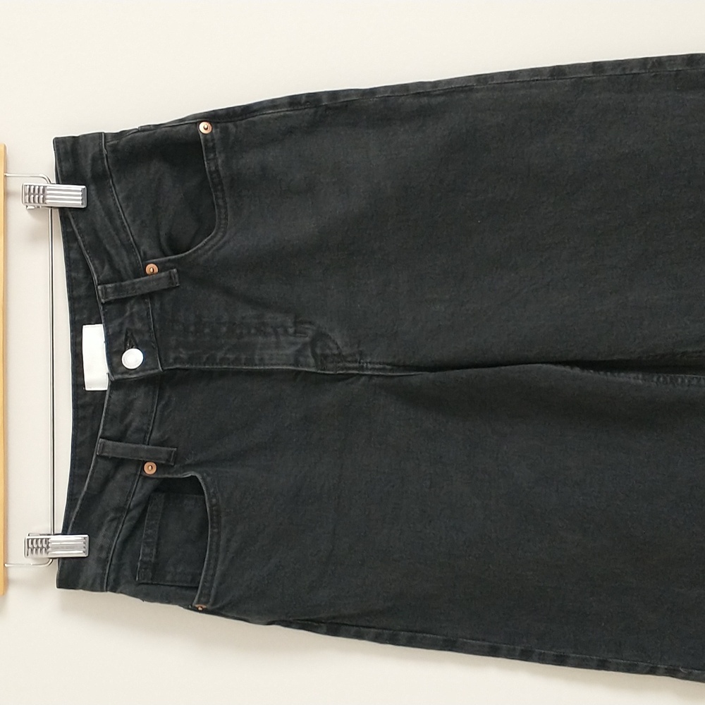H&M Black Or Dark Gray Wide Leg Women's Jeans - Picture 4 of 14